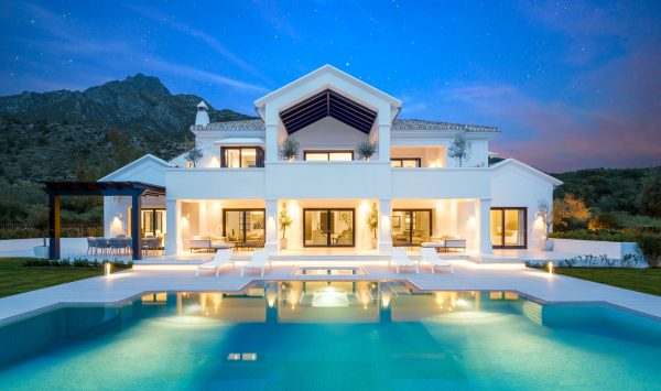 A luxury home: style and comfort in harmony at Los Picos, Sierra Blanca