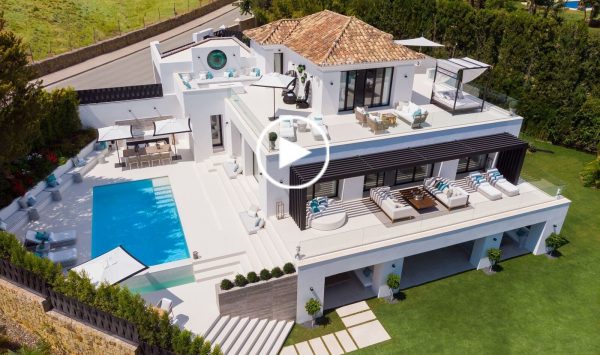 New Video - Refurbished Villa in Los Naranjos Golf
