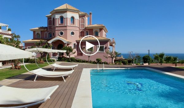 New Video - Villa in Los Flamingos