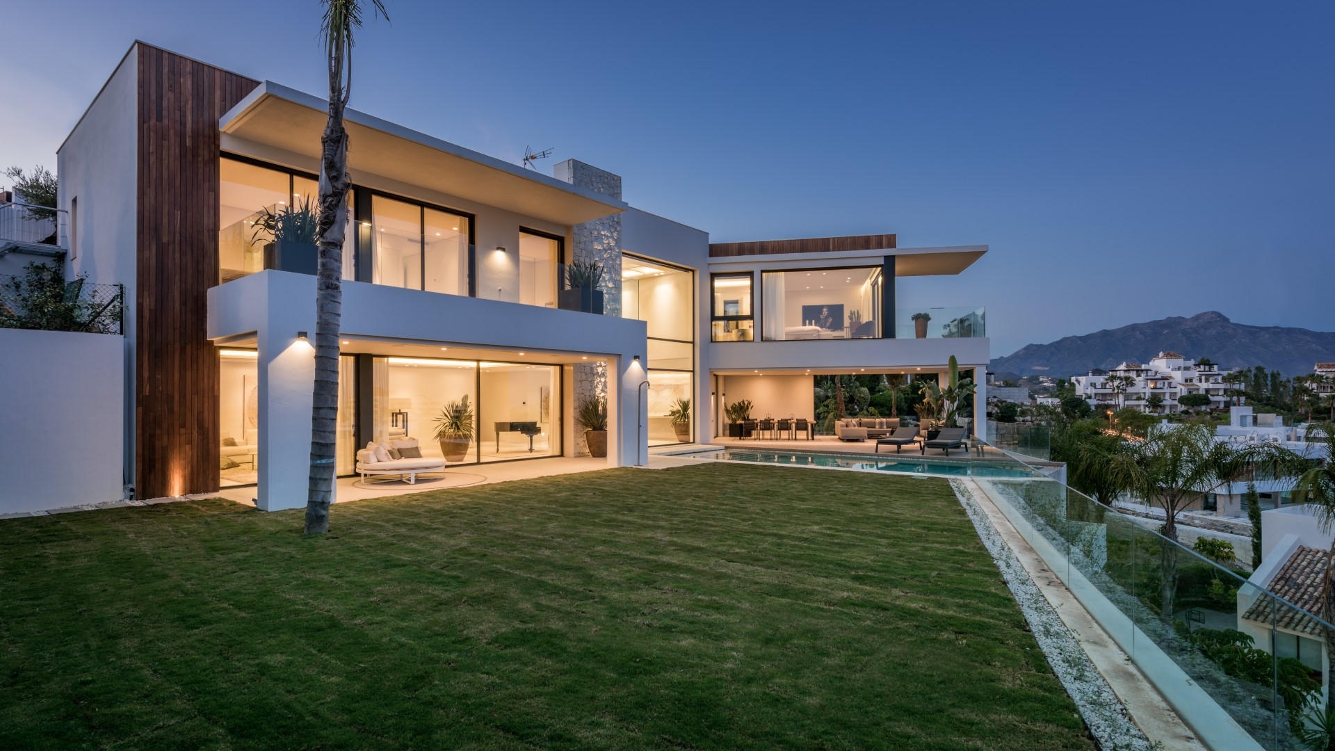 High-end luxury villa for sale with sea views in La Quinta, Benahavis -  Marbella