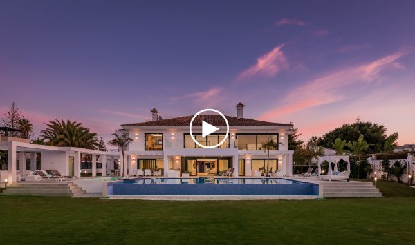 Neue Video - Villa in Guadalmina Baja