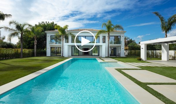 New Video - Villa in Casasola 