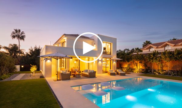 Neue Video - Villa im Golftal von Nueva Andalucia