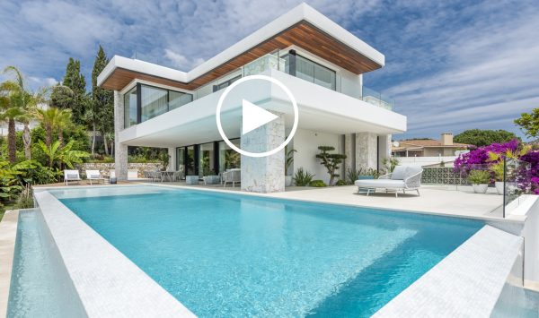 New Video - Brandnew Villa in Carib Playa