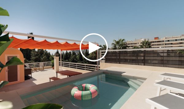 Nouvelle Video - Penthouse Moderne avec Piscine Privée et Vue sur La Concha au Cœur de Marbella