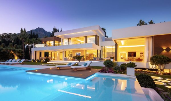 Sierra Blanca : Le Cœur Intemporel du Marché de Luxe à Marbella